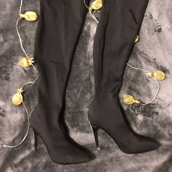 Over the knee boots with 4” heel - Picture 2 of 4